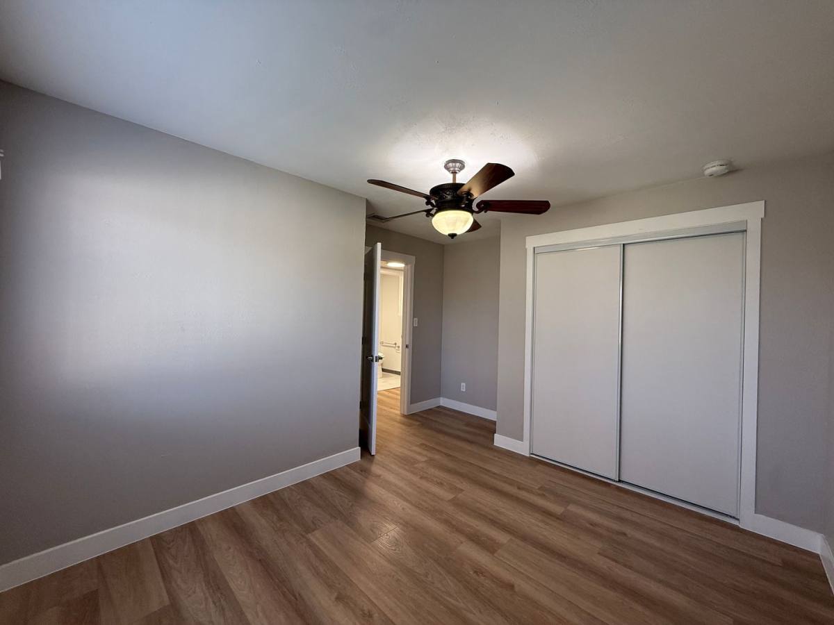 House for rent at 711 E Ave, Lancaster, CA 93535