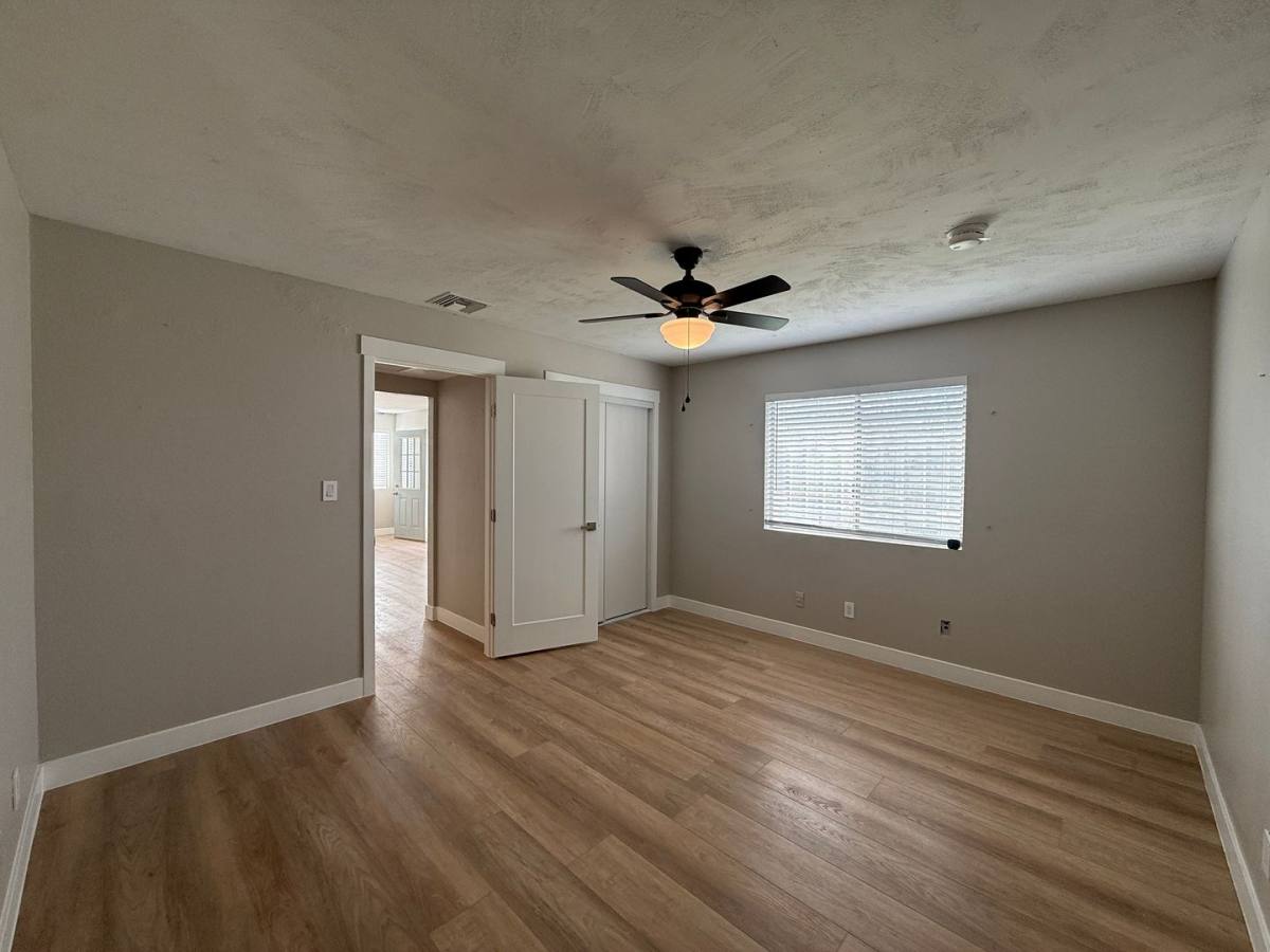 House for rent at 711 E Ave, Lancaster, CA 93535