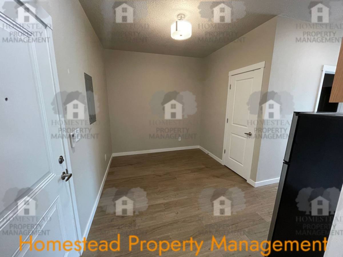Apartment for rent at 283 Knox St N, Monmouth, OR 97361