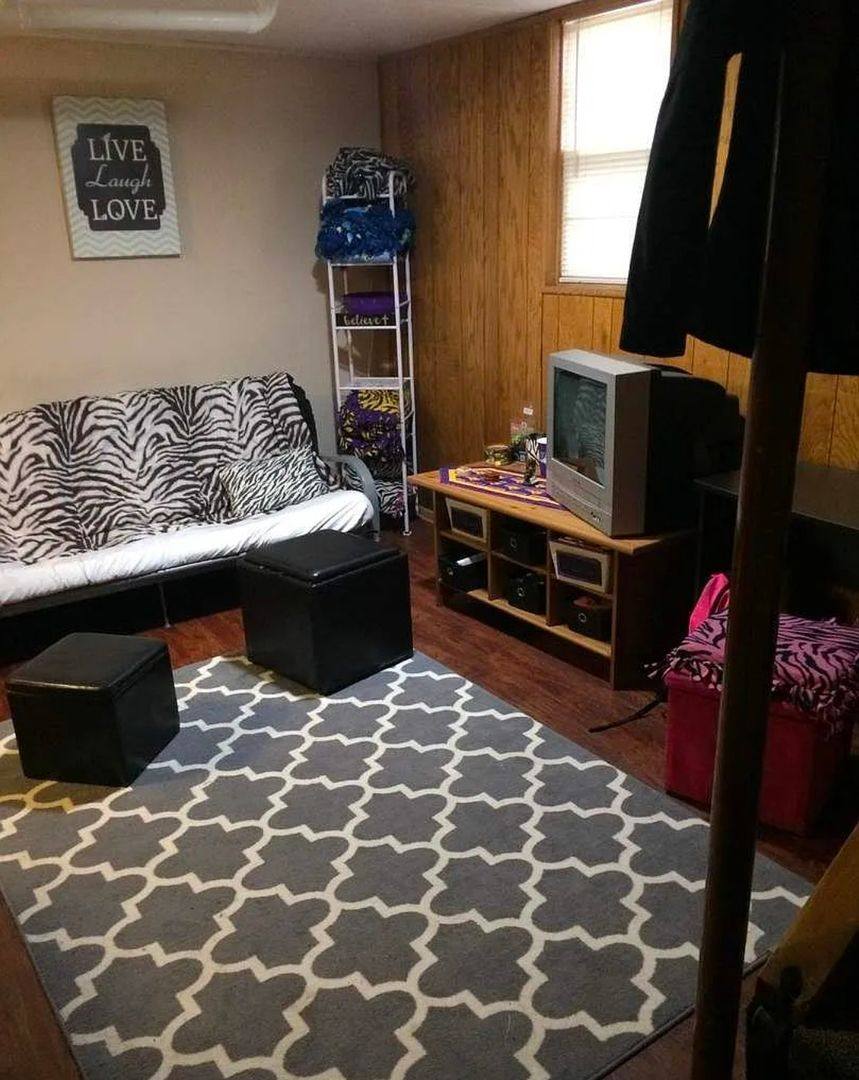 Apartment for rent at 2107 Olive St, Cedar Falls, IA 50613