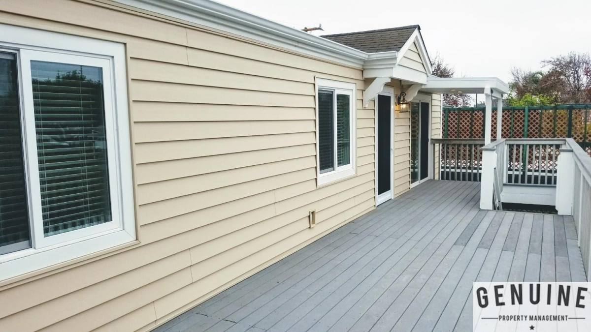 House for rent at 1008 England St, Huntington Beach, CA 92648