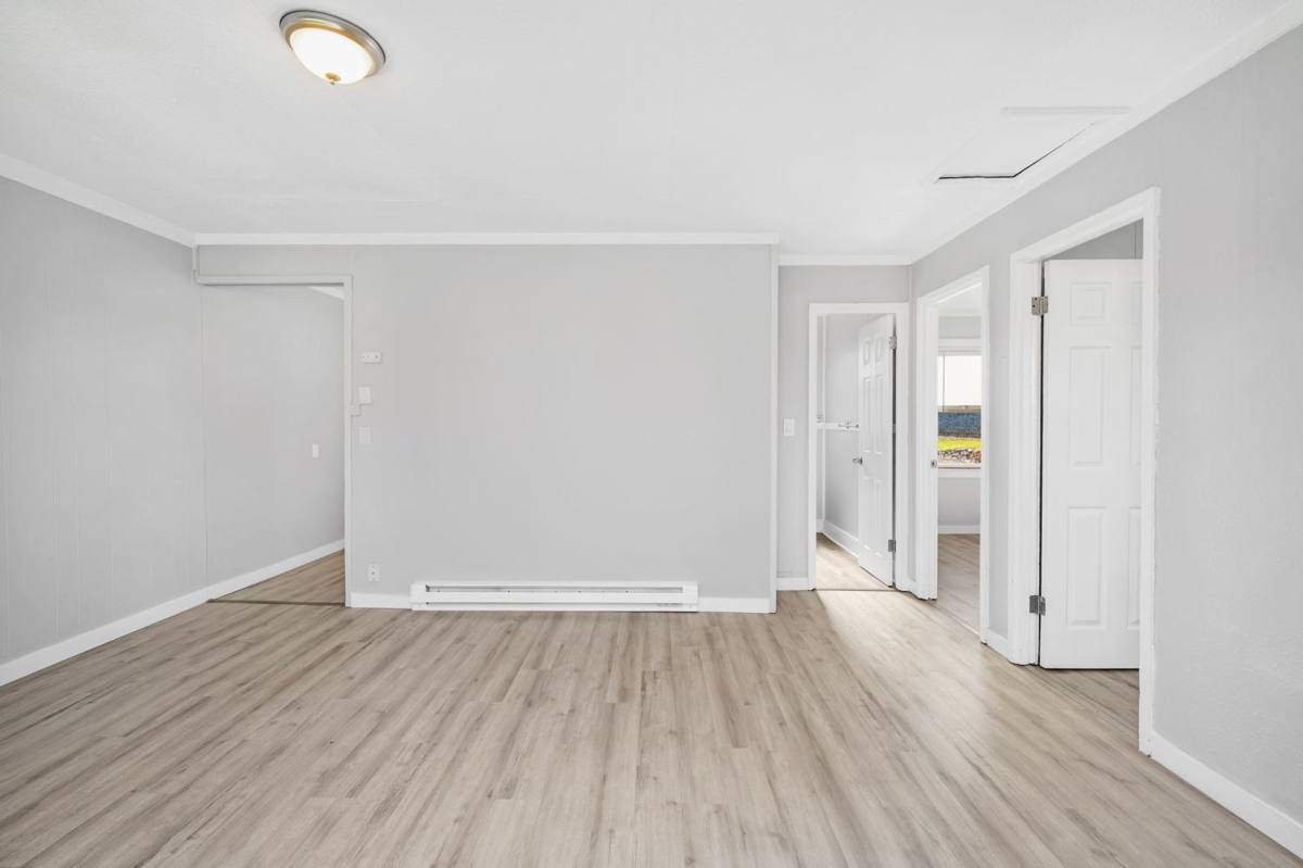 Apartment for rent at 123 SE 97th Ave, Portland, OR 97216