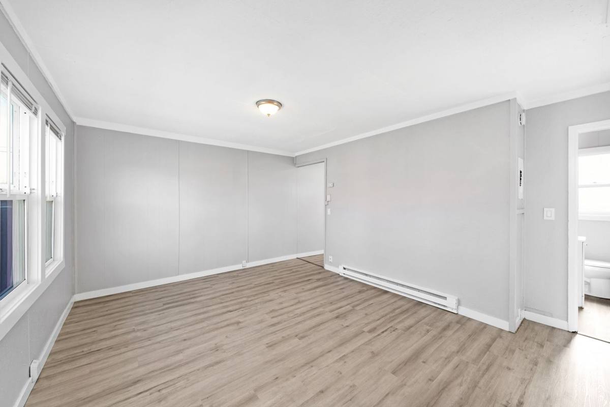 Apartment for rent at 123 SE 97th Ave, Portland, OR 97216