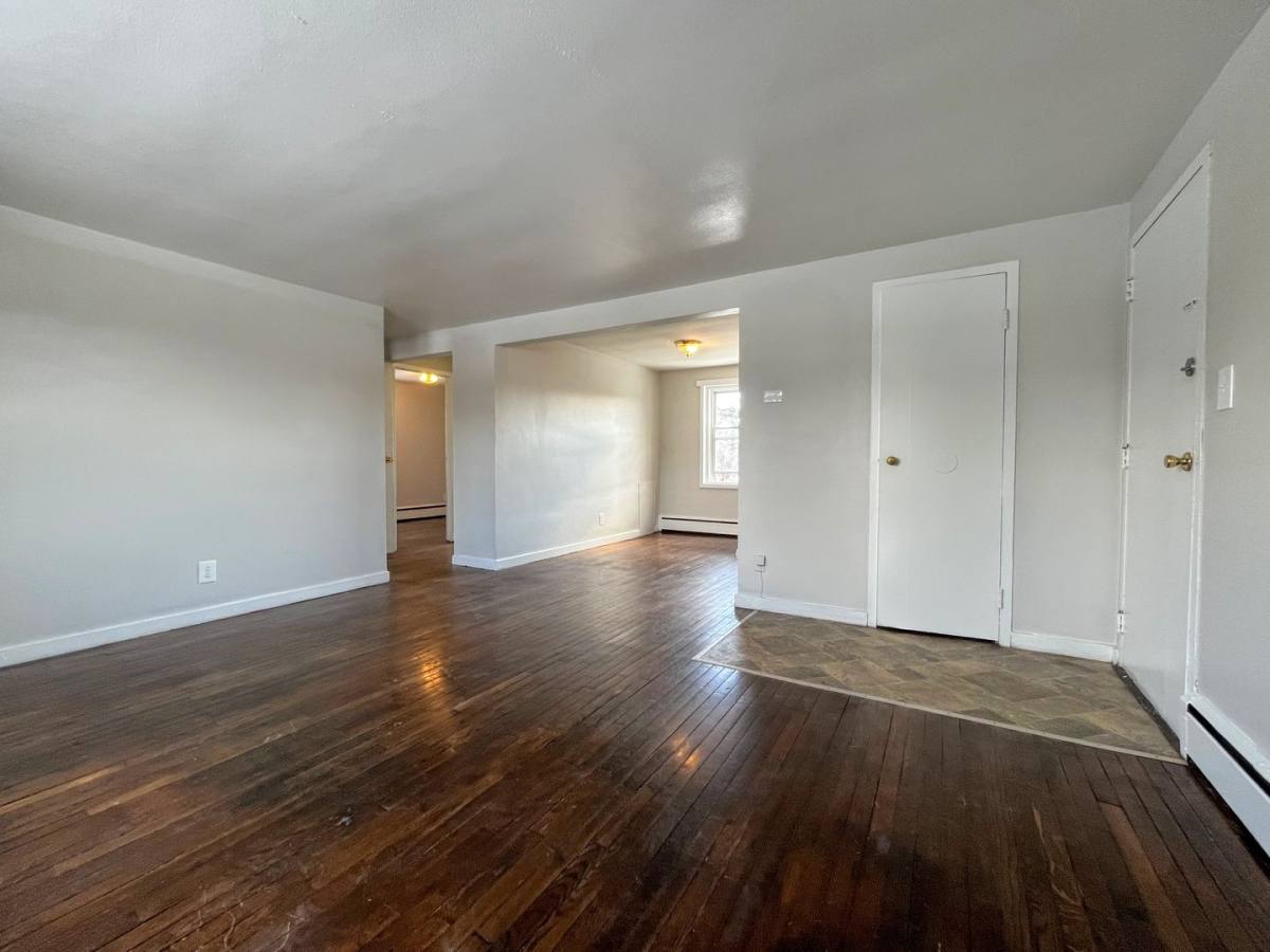 Apartment for rent at 49 Linda Dr, Buffalo, NY 14225