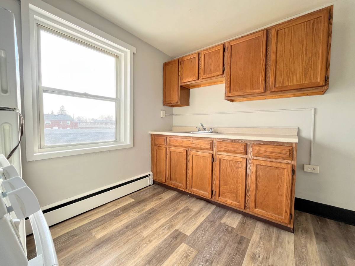 Apartment for rent at 49 Linda Dr, Buffalo, NY 14225