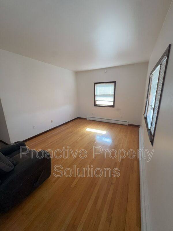 Apartment for rent at 1413 Prospect Ave #2, Scranton, PA 18505