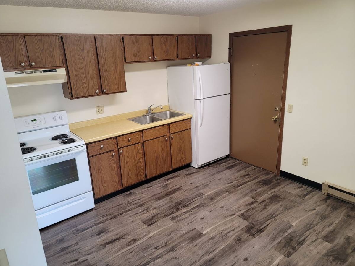 Apartment for rent at 2313 Golf Rd, Eau Claire, WI 54701