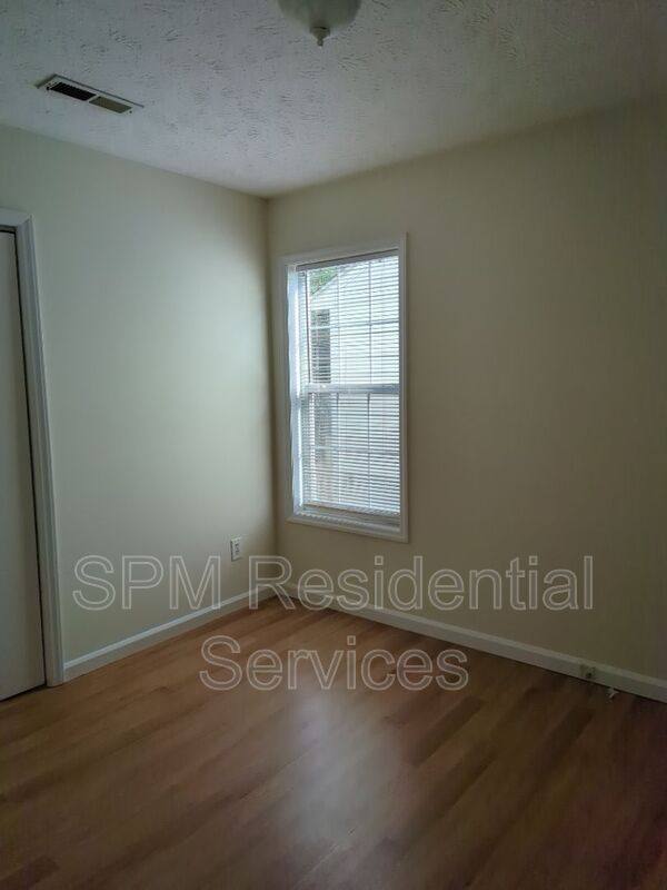 House for rent at 717 Varsity Dr, Wilmington, NC 28403