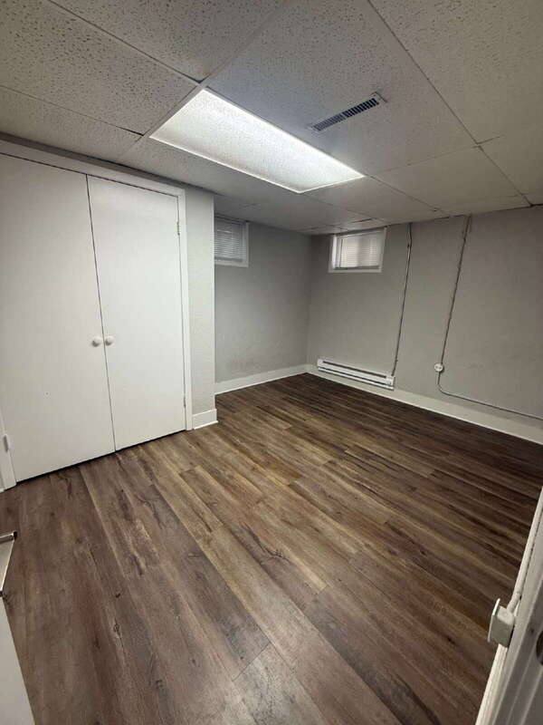 Apartment for rent at 1320 1 2 Broad St, Des Moines, IA 50315