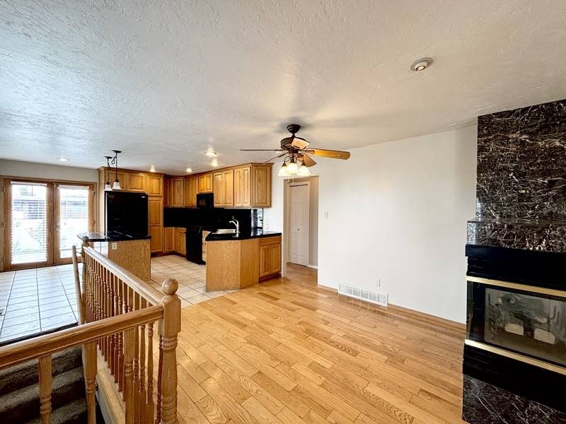 Townhouse for rent at 1201 E 5600 S, Salt Lake City, UT 84121