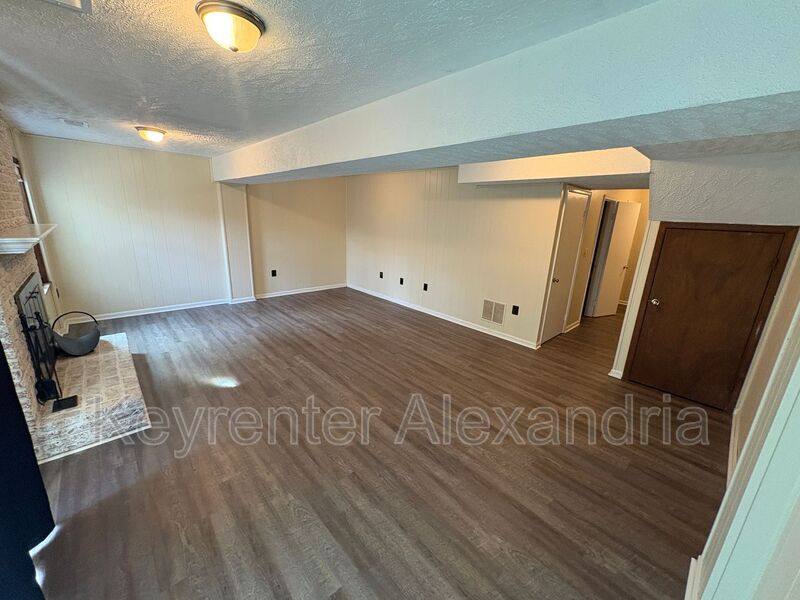 Townhouse for rent at 8239 Doctor Craik Court, Alexandria, VA 22306