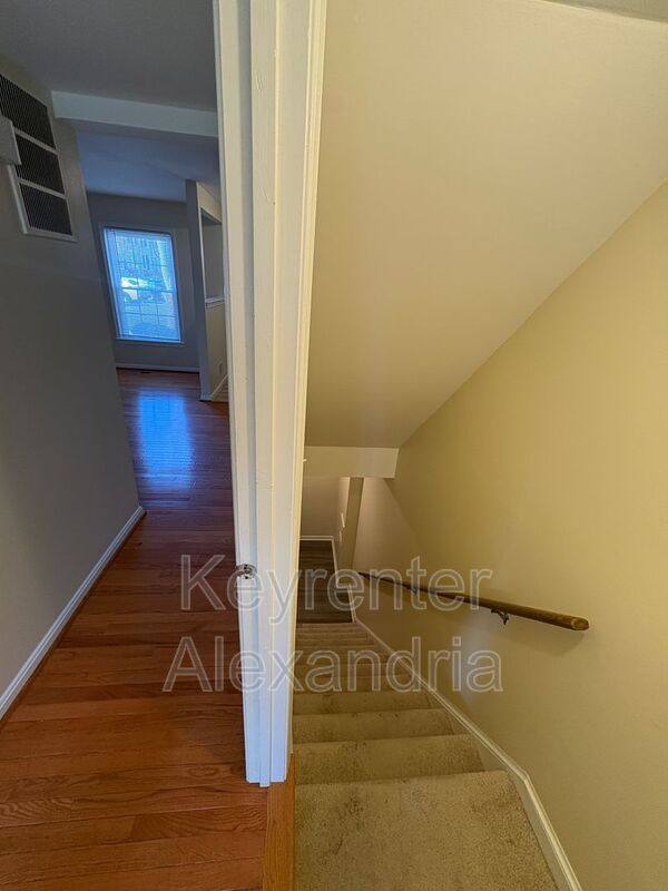 Townhouse for rent at 8239 Doctor Craik Court, Alexandria, VA 22306