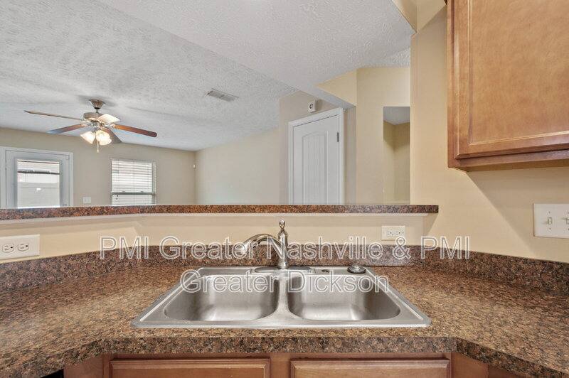 Townhouse for rent at 3048 Burnt Pine Dr, Smyrna, TN 37167