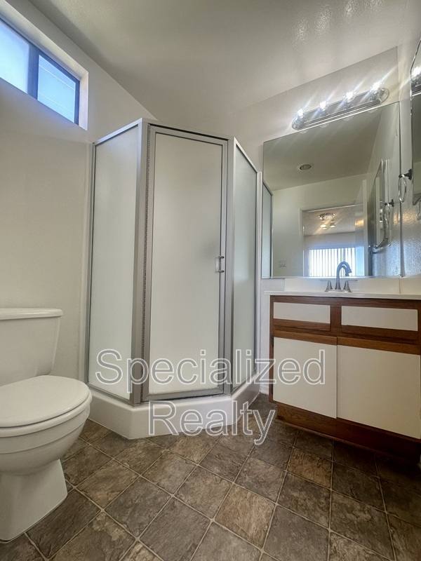 Townhouse for rent at 463 W Wilson Ave #6, Glendale, CA 91203