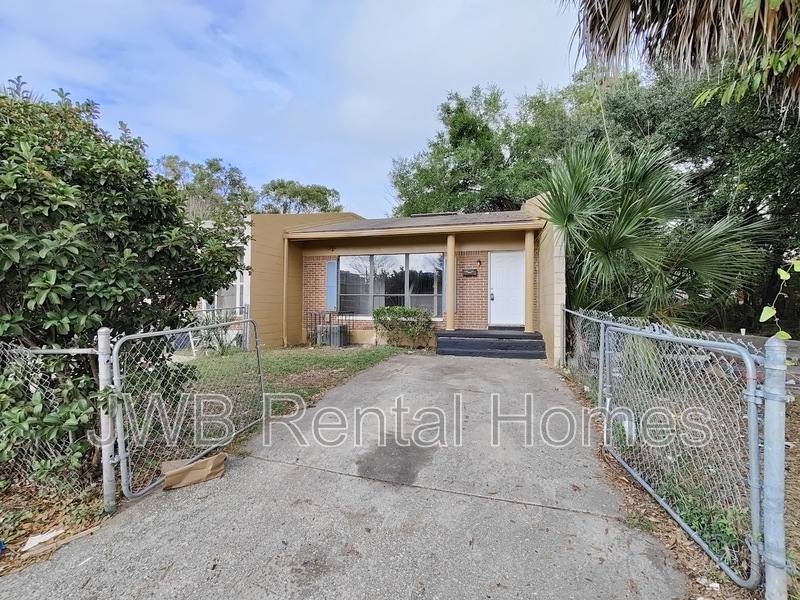 House for rent at 226 Spruce St, Jacksonville, FL 32204