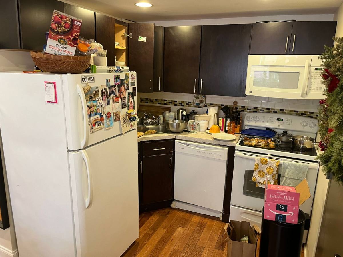 Apartment for rent at 4607-09 Cedar Ave, Philadelphia, PA 19143