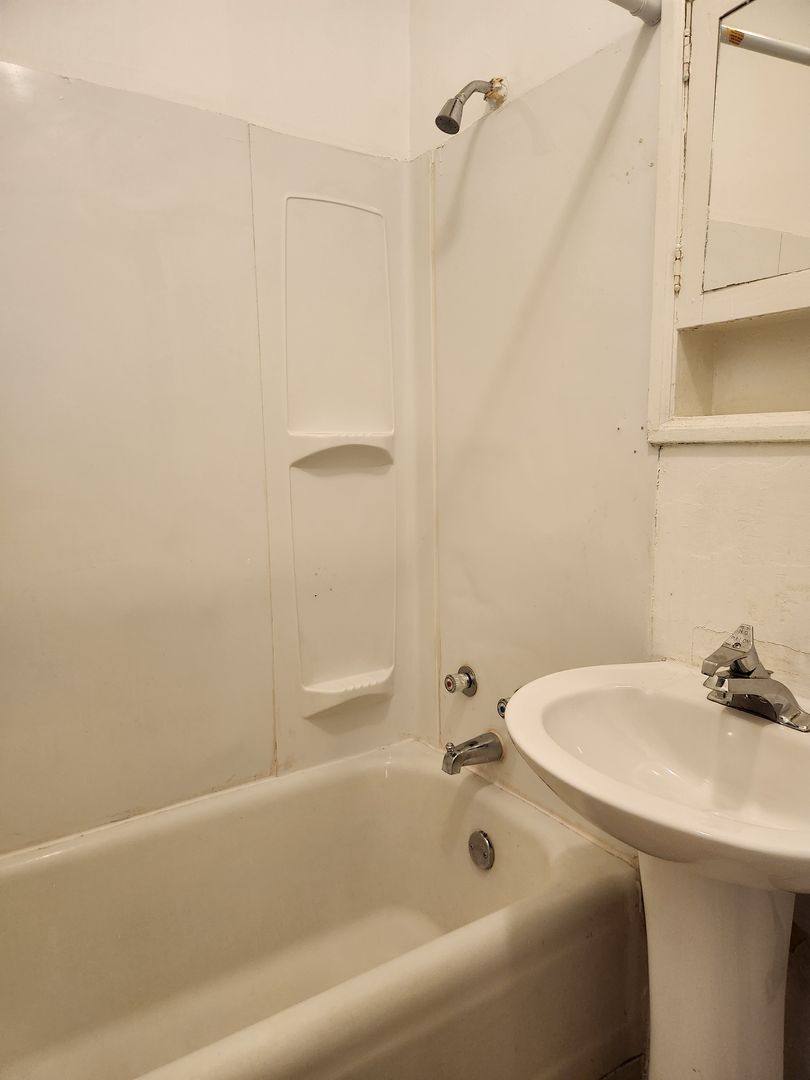 Apartment for rent at 1604 I St, Bellingham, WA 98225
