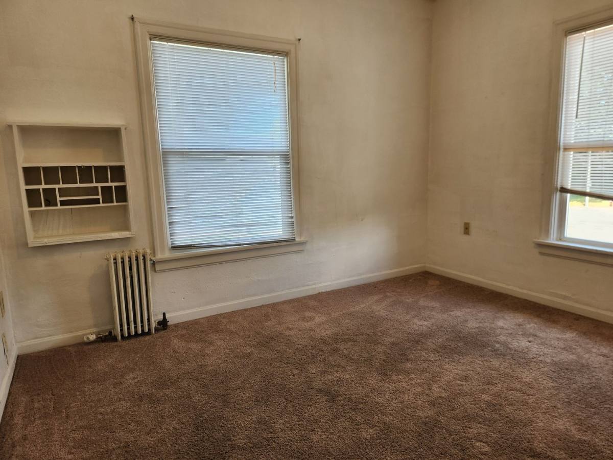 Apartment for rent at 1604 I St, Bellingham, WA 98225