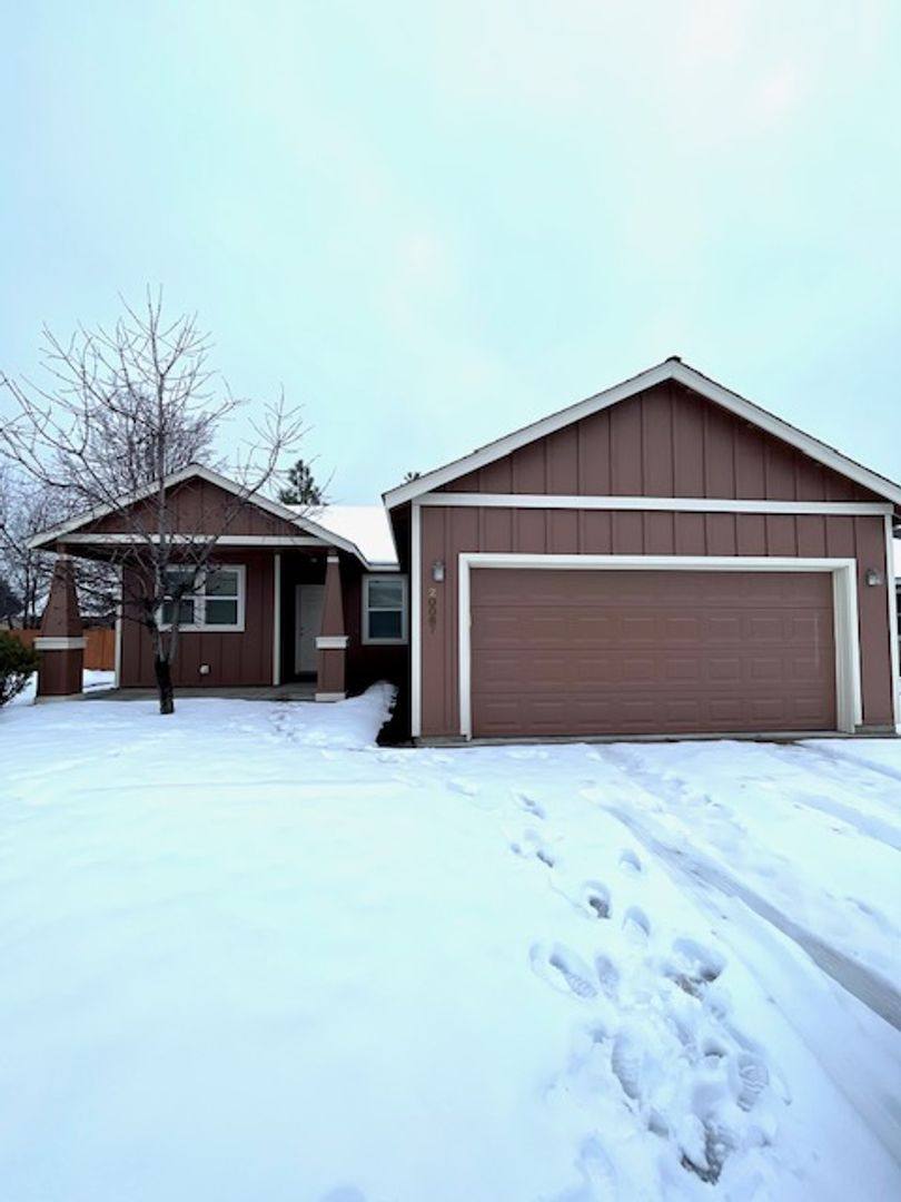 House for rent at 20067 Mount Faith Place, Bend, OR 97702