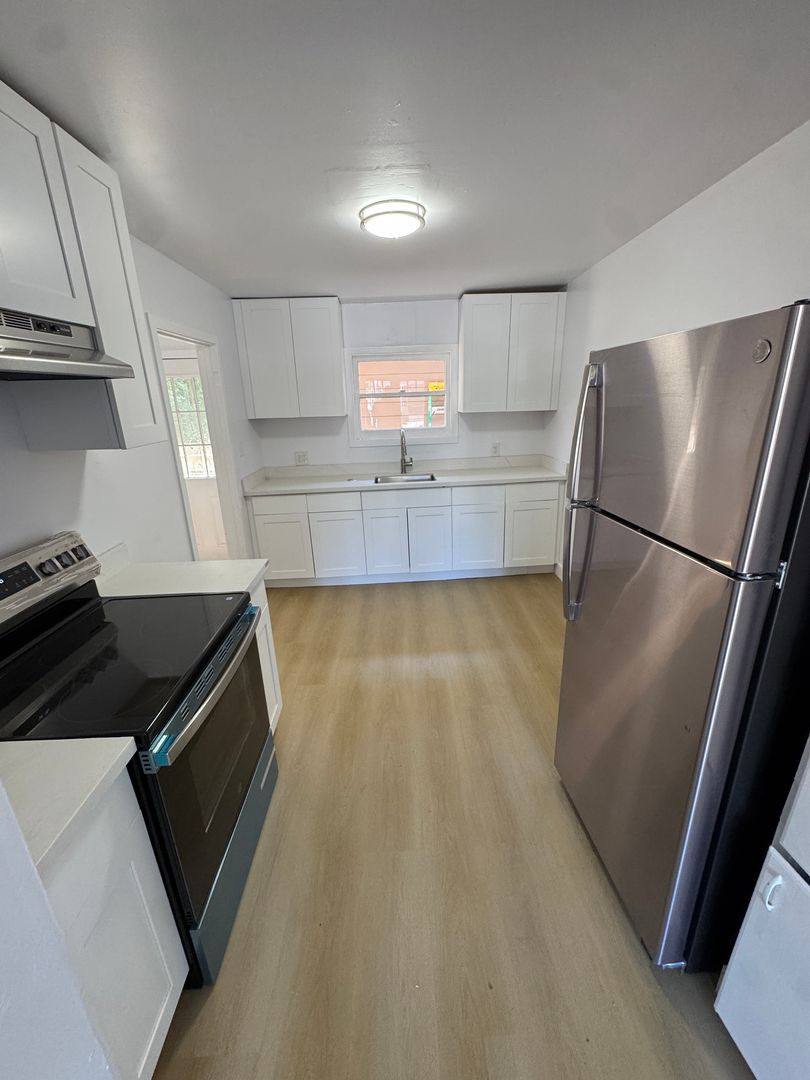 Apartment for rent at 16203 Main St, Guerneville, CA 95446