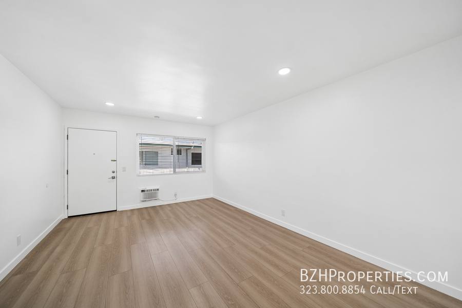 Apartment for rent at 252 S New Hampshire Ave #10, Los Angeles, CA 90004