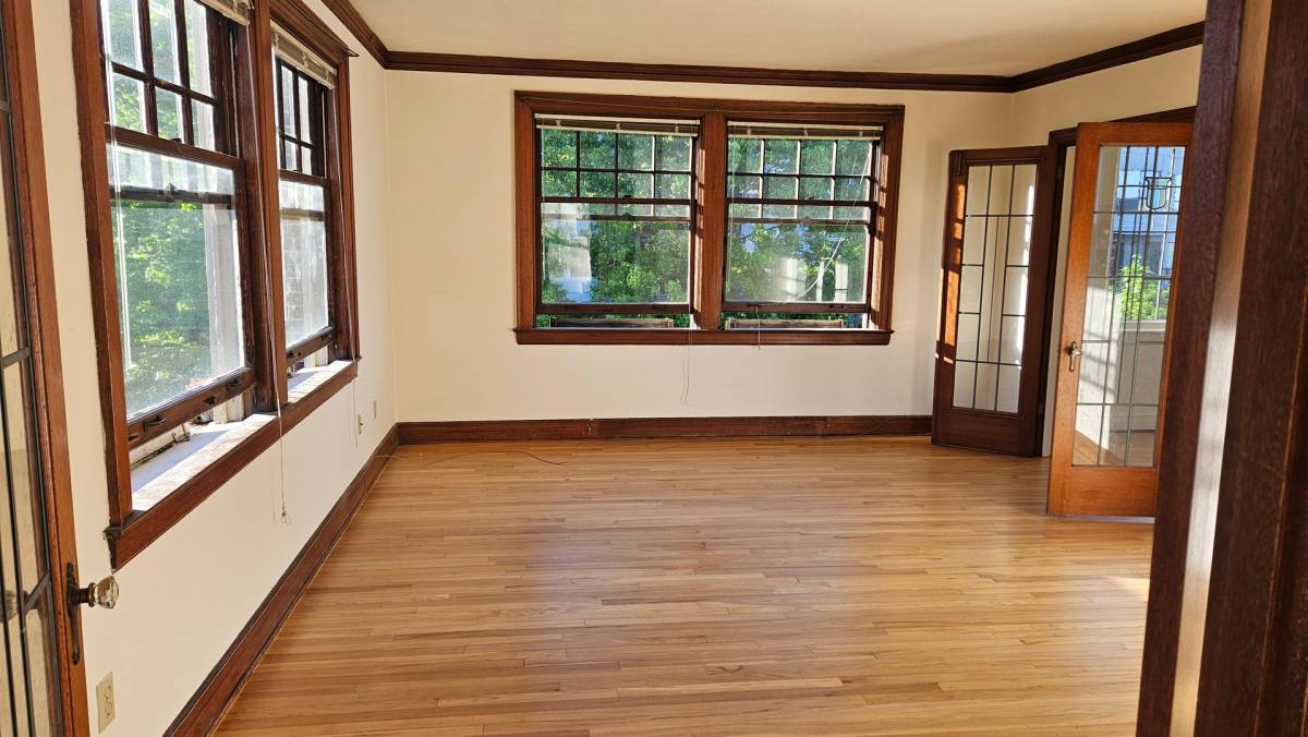 Apartment for rent at 421 W Roy St, Seattle, WA 98119