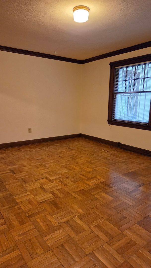Apartment for rent at 421 W Roy St, Seattle, WA 98119