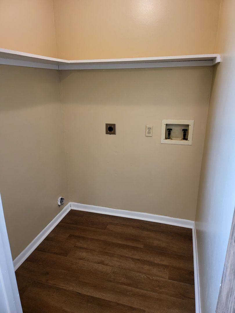 Apartment for rent at 324 Montgomery St, Troy, AL 36081