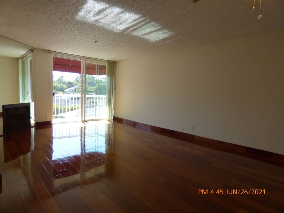Apartment for rent at 424 Veteran Ave #404, Los Angeles, CA 90024