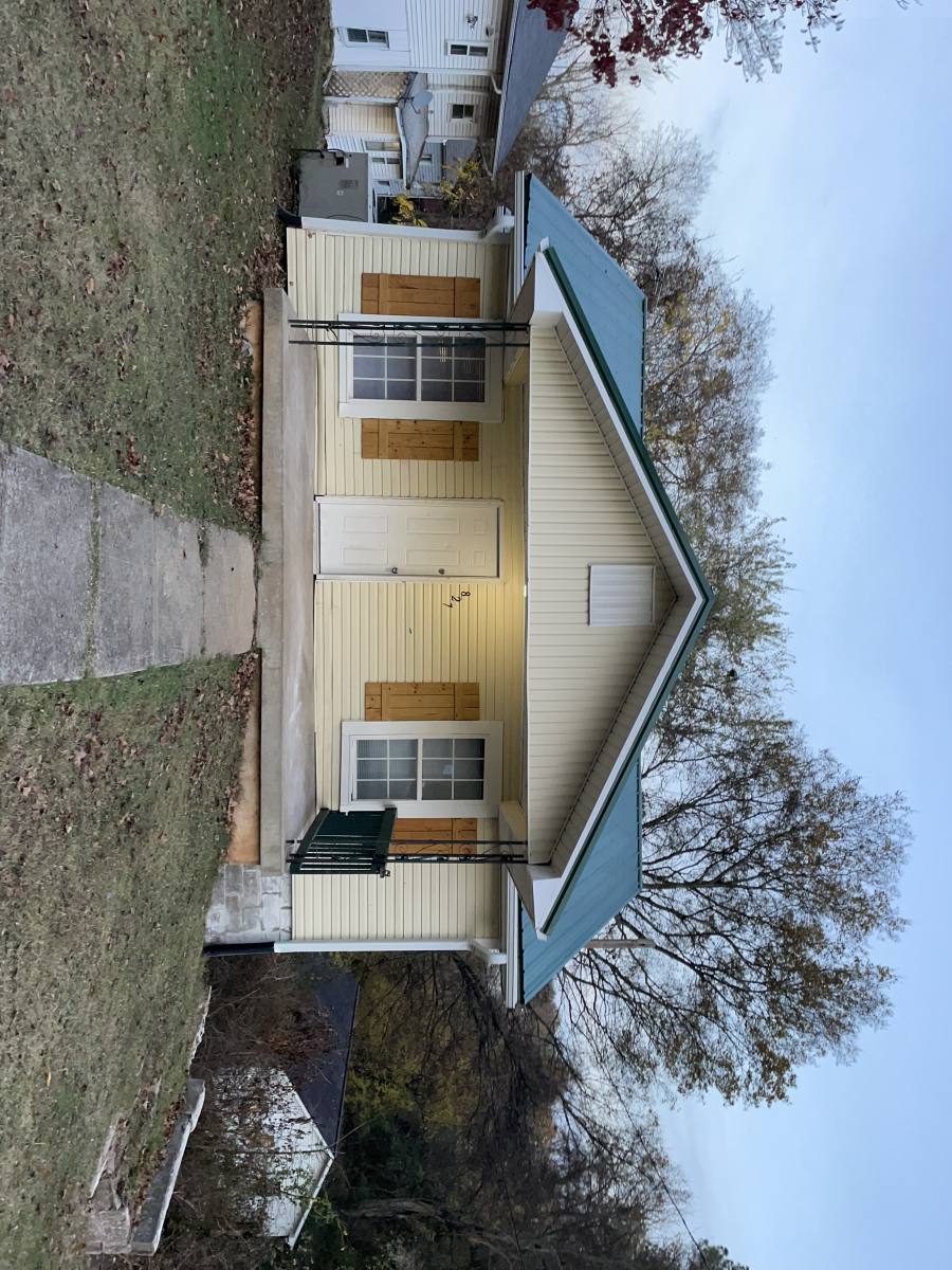 House for rent at 827 Cumberland Dr, Clarksville, TN 37040