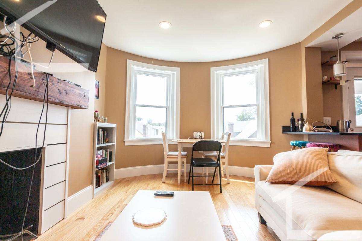 Townhouse for rent at 32 Linden St, Brookline, MA 02445
