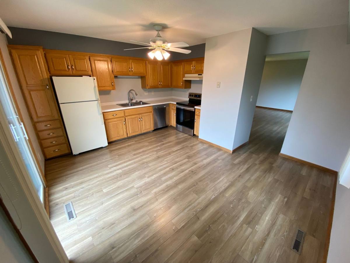 Townhouse for rent at 14248 Hemlock Court N, Saint Paul, MN 55126