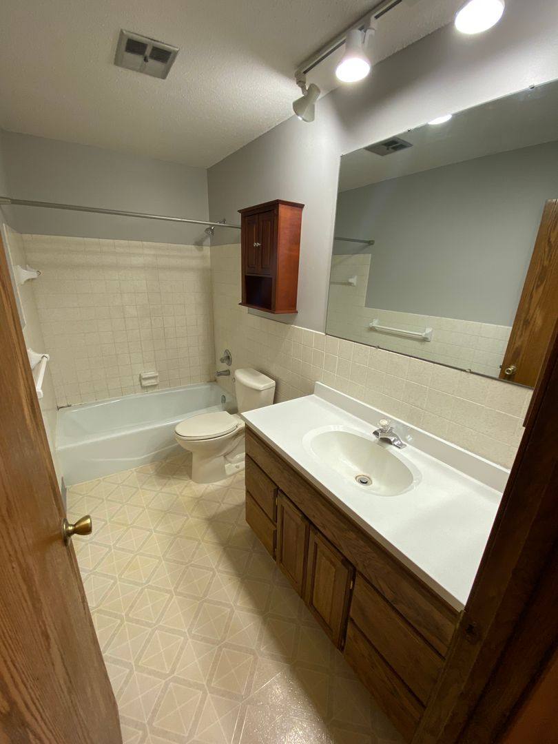 Townhouse for rent at 14248 Hemlock Court N, Saint Paul, MN 55126