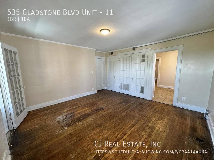Apartment for rent at 535 Gladstone Blvd #11, Kansas City, MO 64124