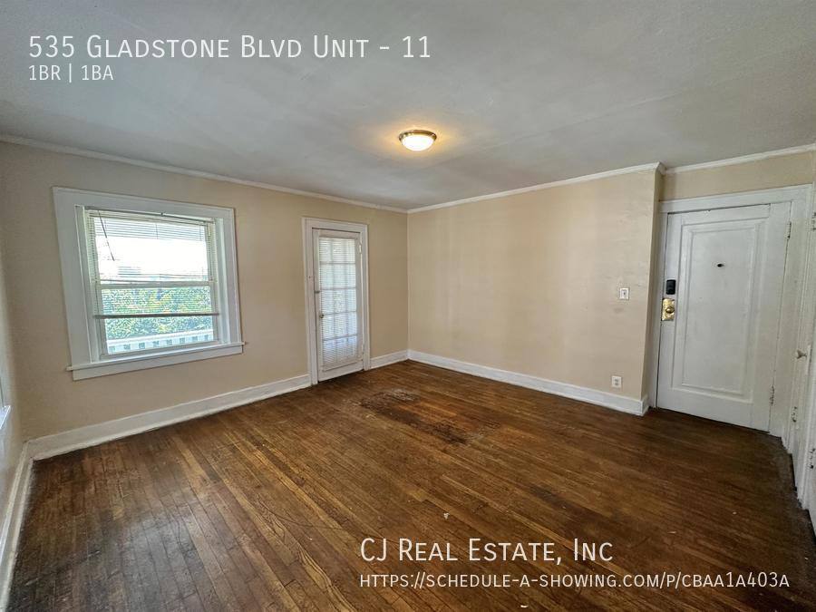 Apartment for rent at 535 Gladstone Blvd #11, Kansas City, MO 64124
