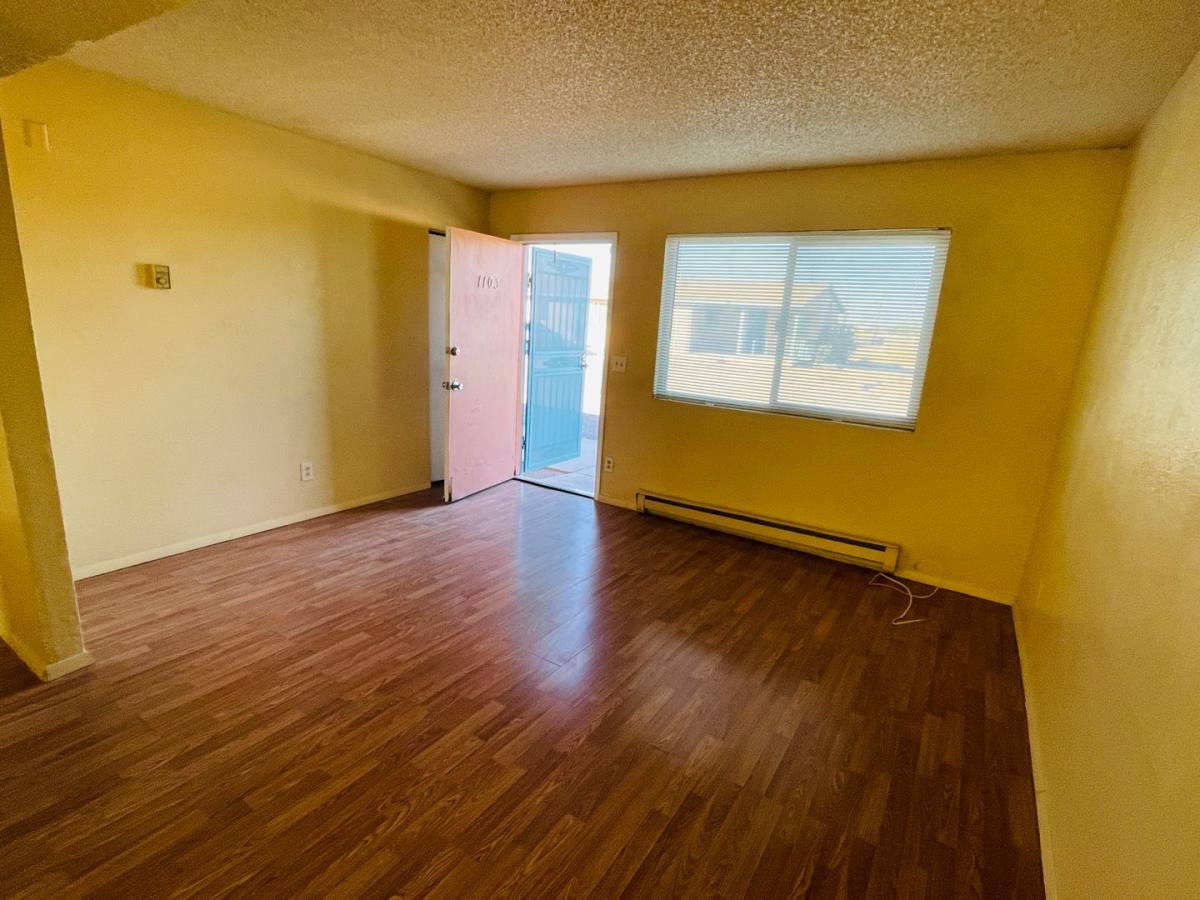 Apartment for rent at 330 E Corona Rd, Tucson, AZ 85756