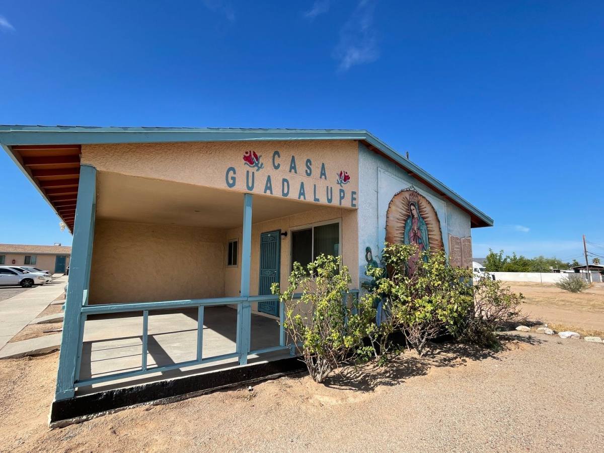 Apartment for rent at 330 E Corona Rd, Tucson, AZ 85756