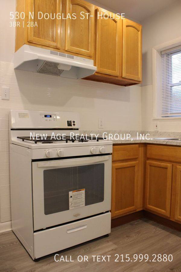 House for rent at 530 N Douglas St, Philadelphia, PA 19104