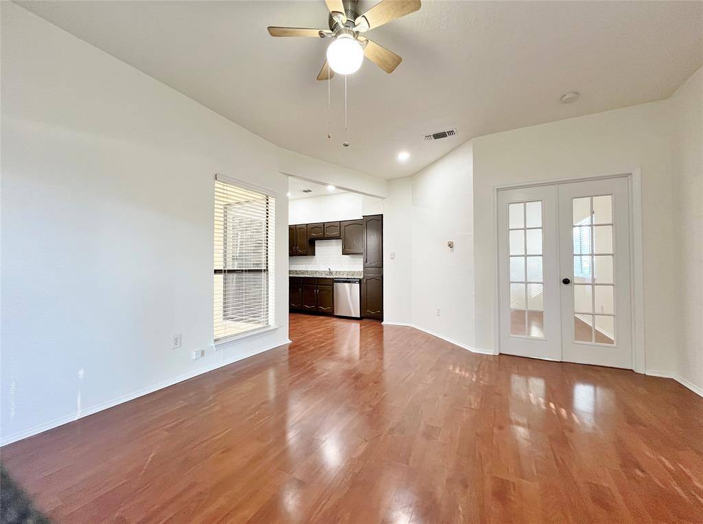 Condo for rent at 3117 Sondra Dr #103, Fort Worth, TX 76107