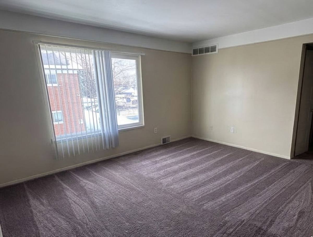Apartment for rent at 16481 E 10 Mile Rd, Eastpointe, MI 48021