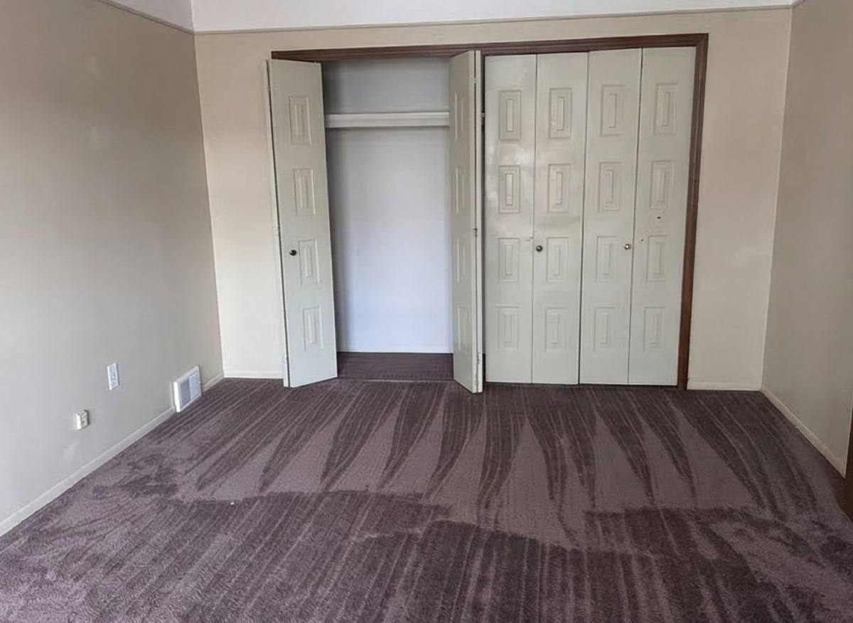 Apartment for rent at 16481 E 10 Mile Rd, Eastpointe, MI 48021