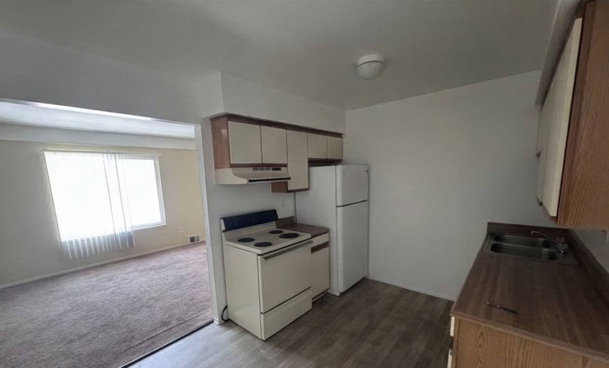 Apartment for rent at 16481 E 10 Mile Rd, Eastpointe, MI 48021