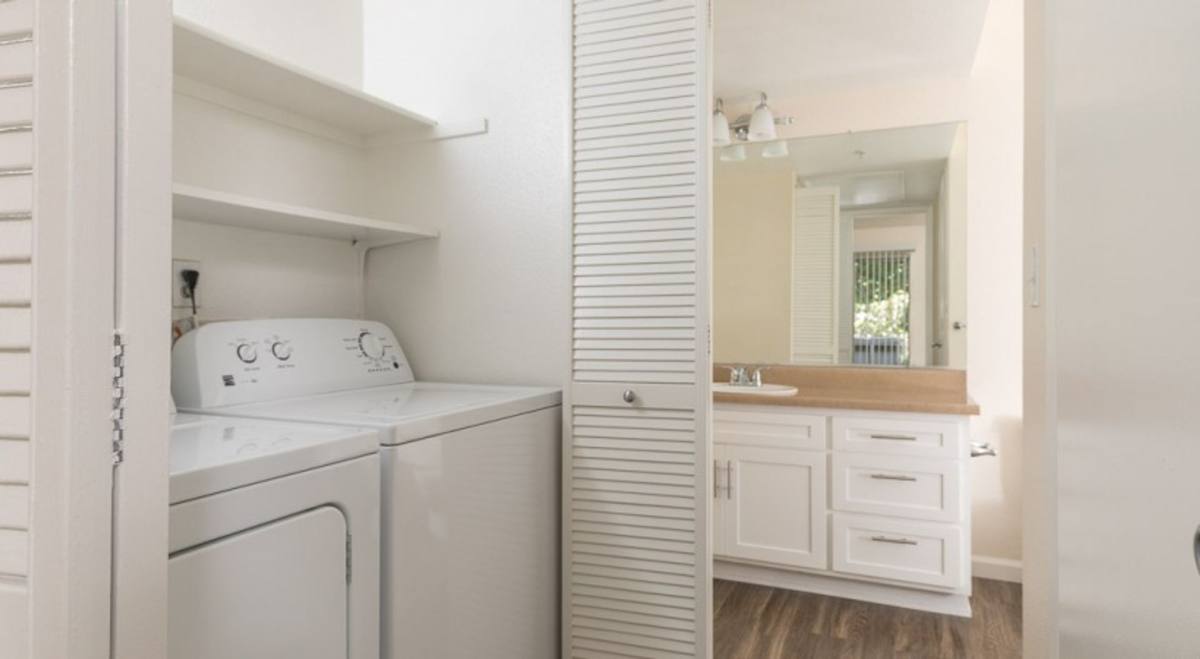 Apartment for rent at 1051-1101 G St, Sacramento, CA 95814