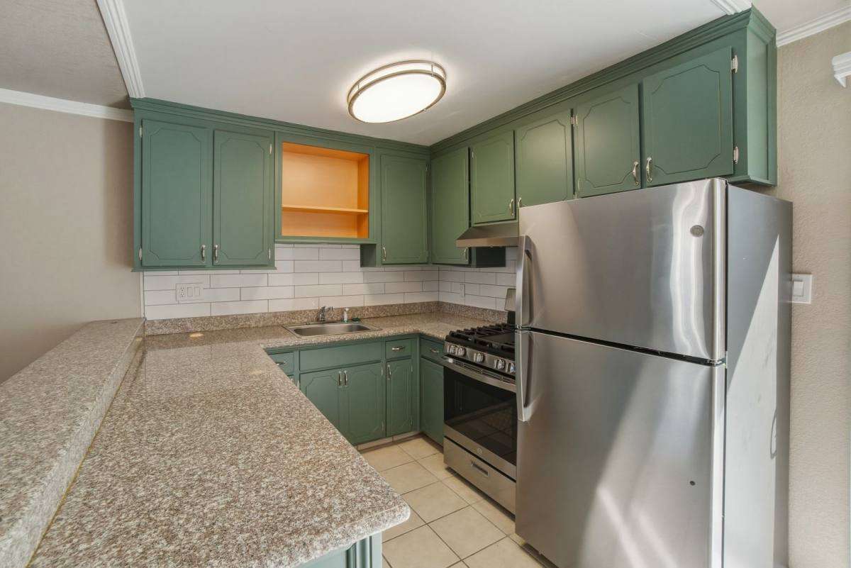 Apartment for rent at 1540 Hesket Way, Sacramento, CA 95825