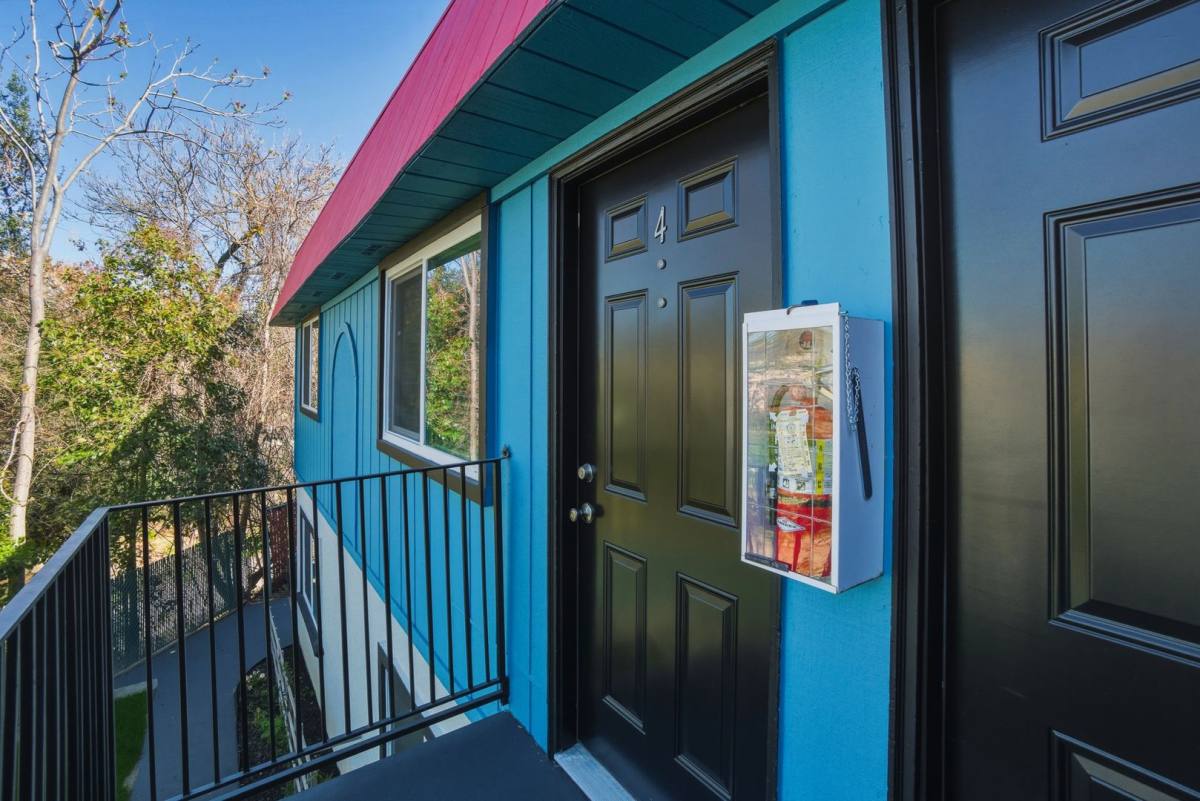 Apartment for rent at 1540 Hesket Way, Sacramento, CA 95825
