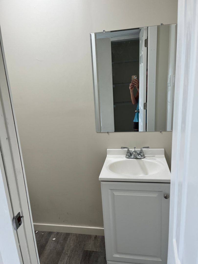 Apartment for rent at 6568 E Riverview Rd, Monticello, IN 47960