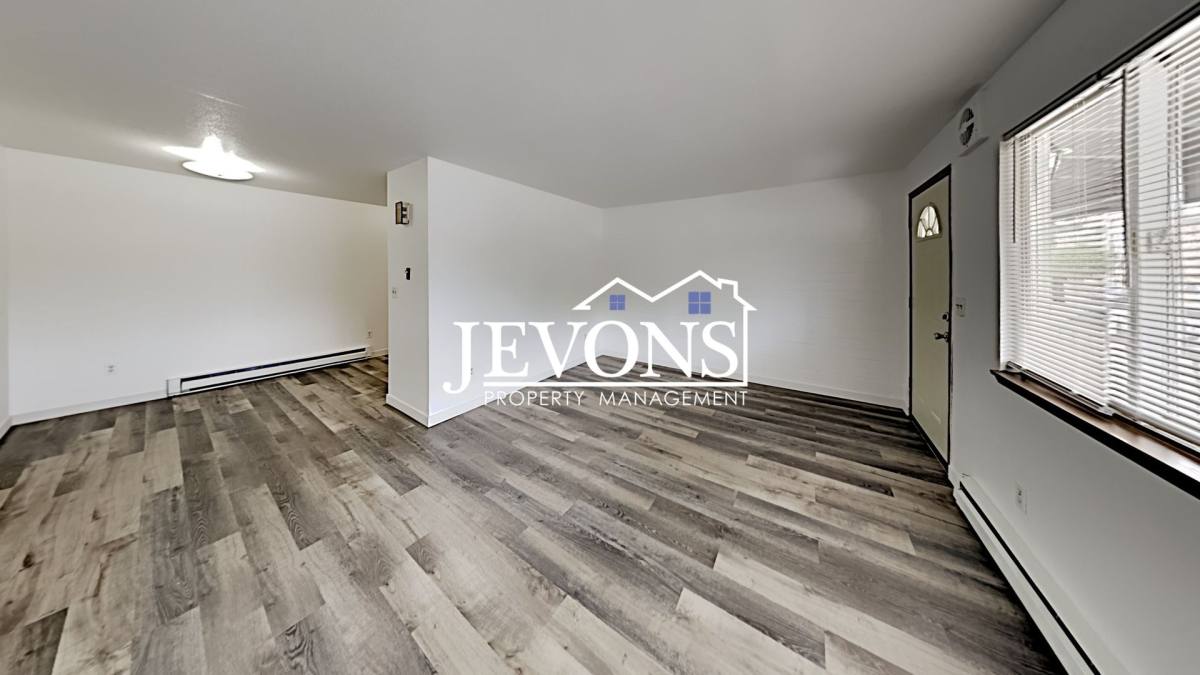Apartment for rent at 16 N 6th St, Yakima, WA 98901