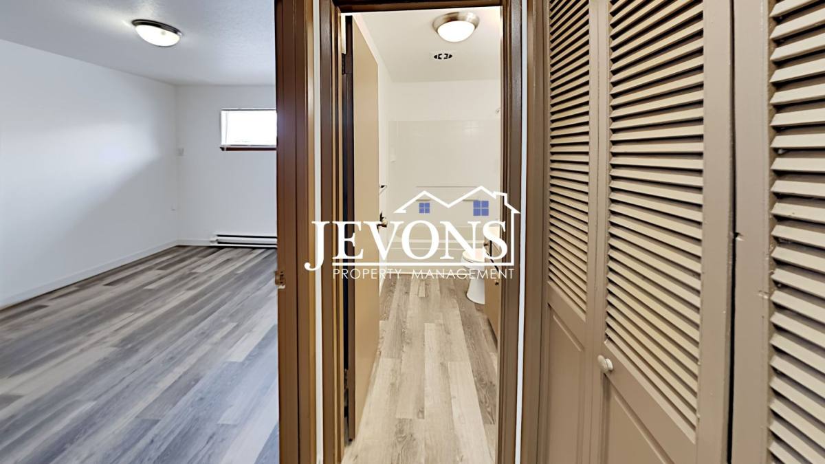 Apartment for rent at 16 N 6th St, Yakima, WA 98901