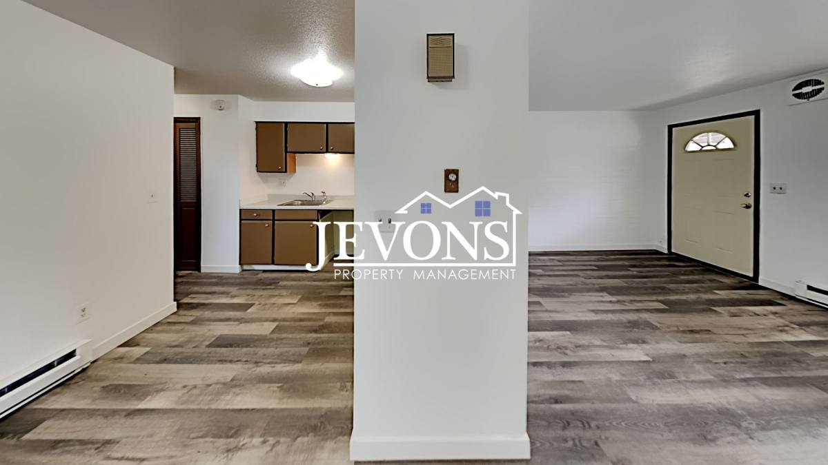 Apartment for rent at 16 N 6th St, Yakima, WA 98901