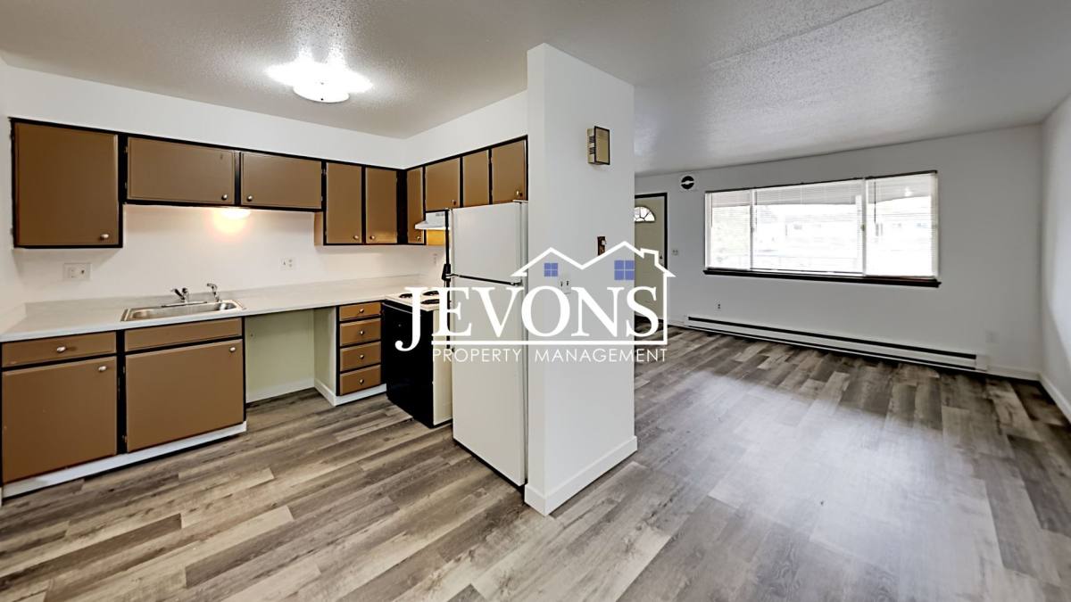 Apartment for rent at 16 N 6th St, Yakima, WA 98901